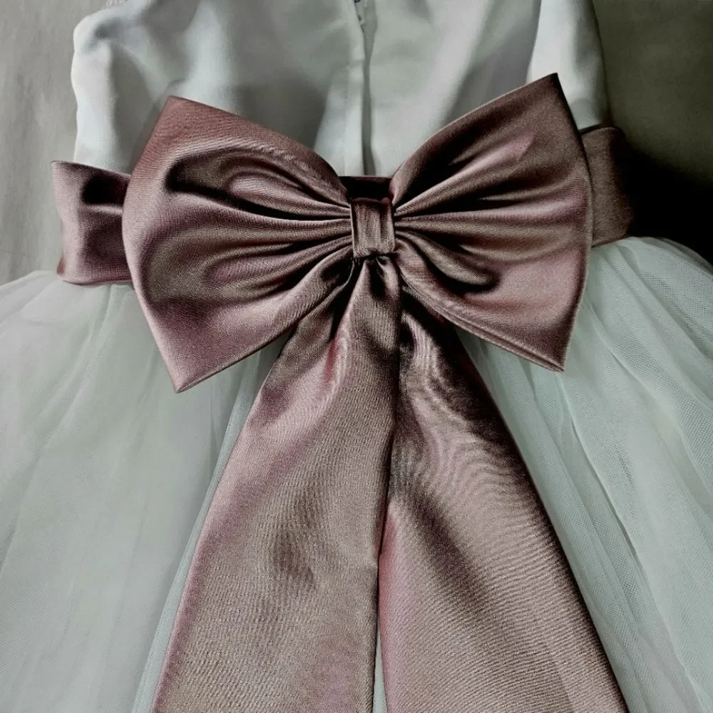 David's Bridal White Layered Tulle Back Bow Flower Girl Communion Party Dress - Picture 4 of 12